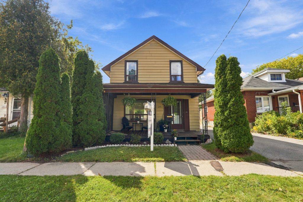 254 Burk ST, Oshawa, ON L1J 4C3