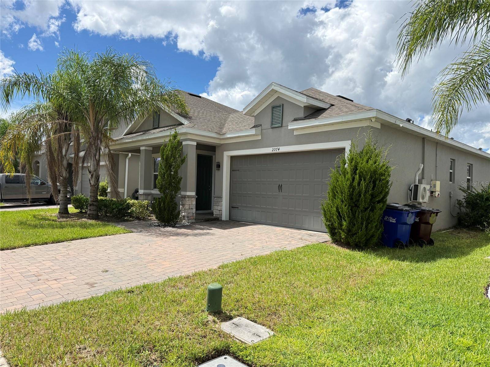 2074 BRILLANTE DR, St Cloud, FL 34771