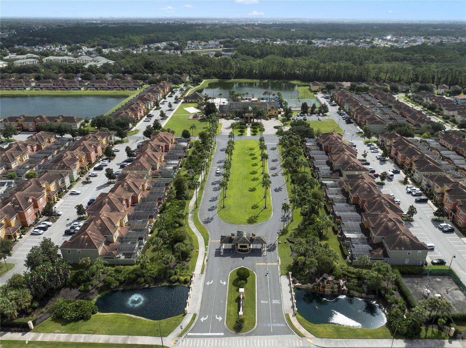 8972 CAT PALM RD, Kissimmee, FL 34747