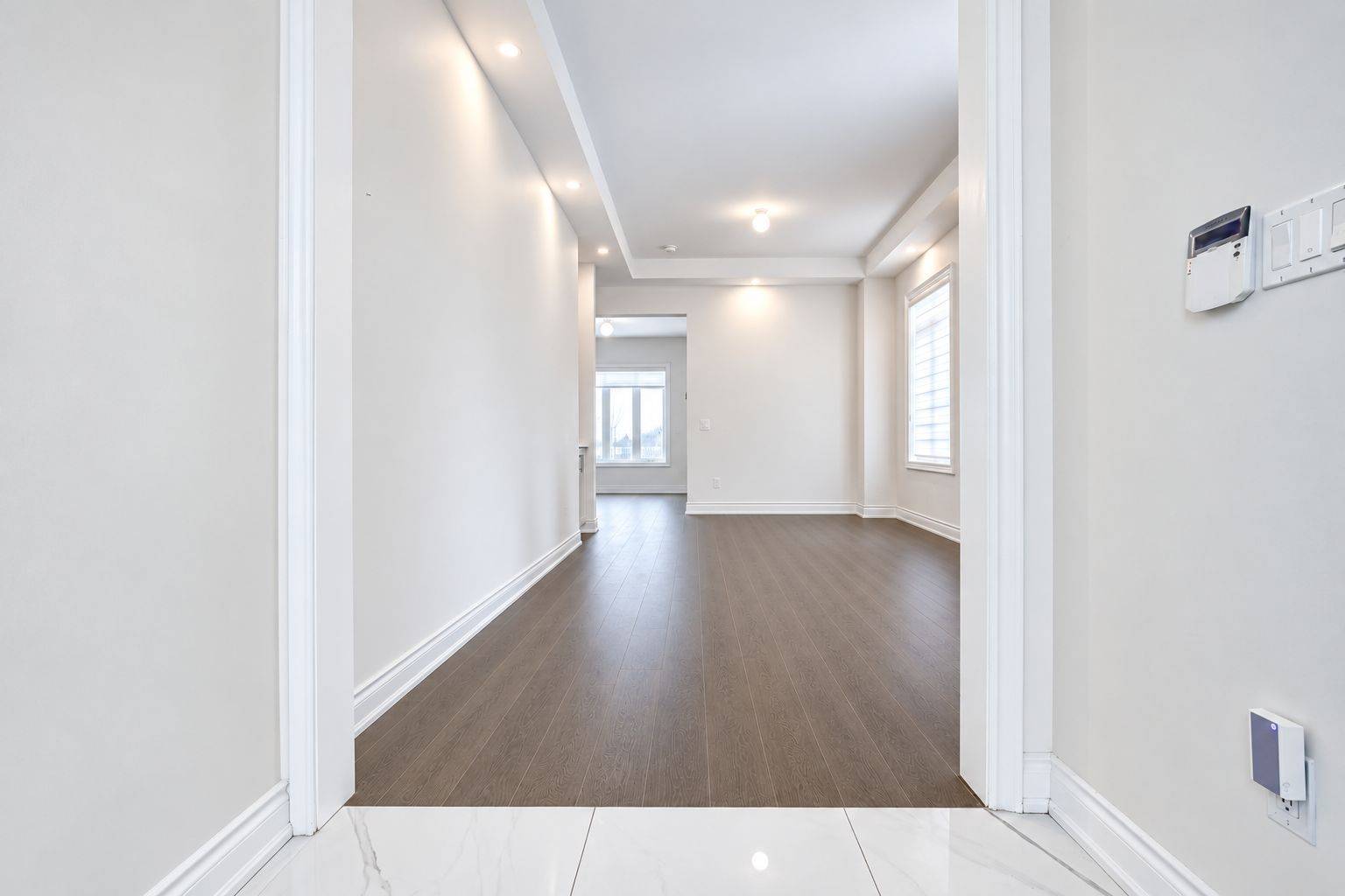 71 Maple Fields CIR, Aurora, ON L4G 3X6
