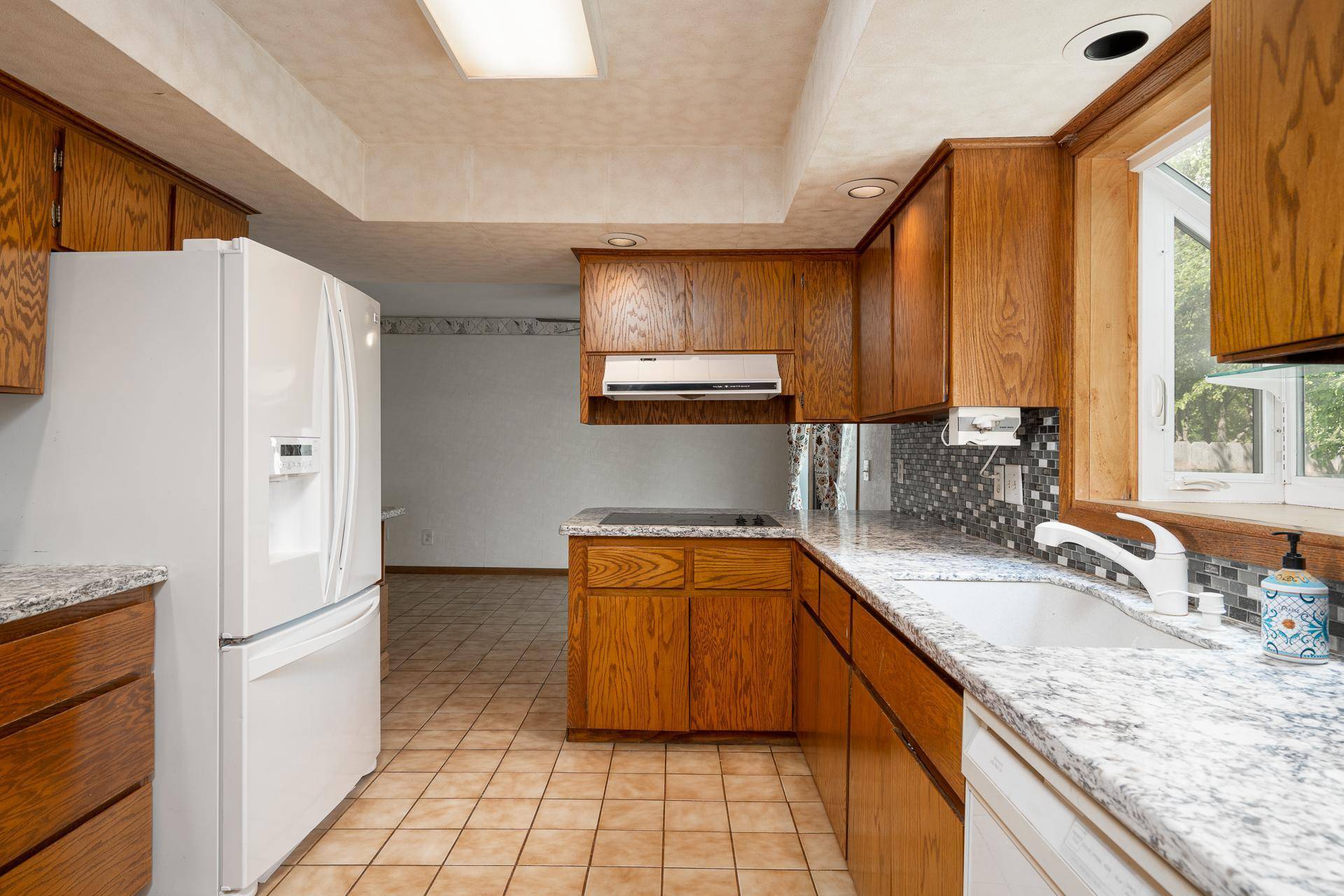 3620 Saratoga LN N, Plymouth, MN 55441