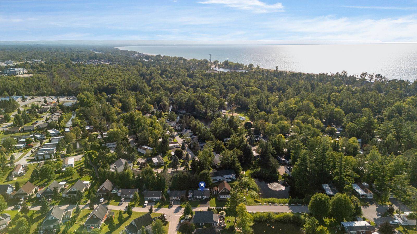 18 Temagami TRL, Wasaga Beach, ON L9Z 1X7