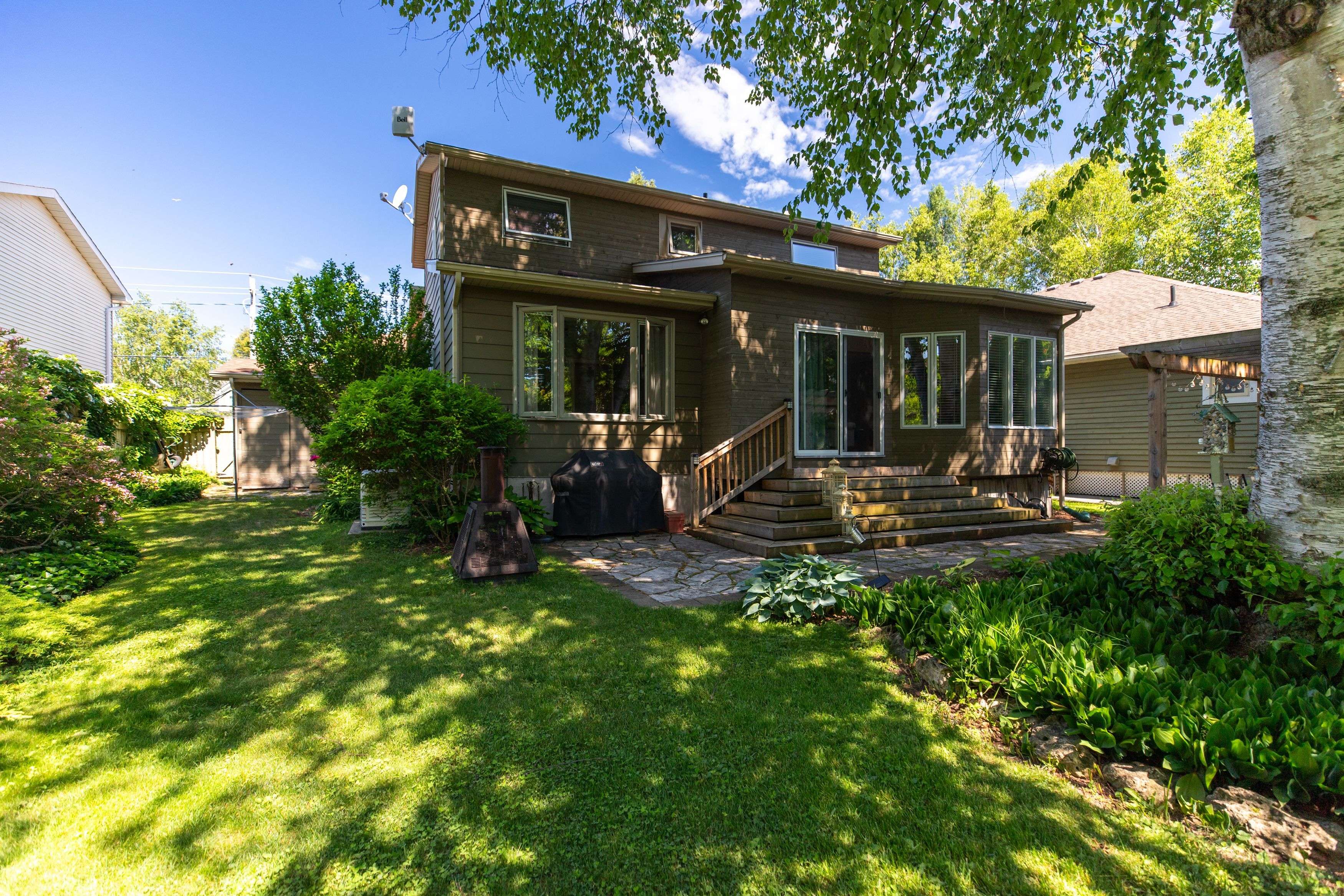 294 Albert ST S, Saugeen Shores, ON N0H 2L0