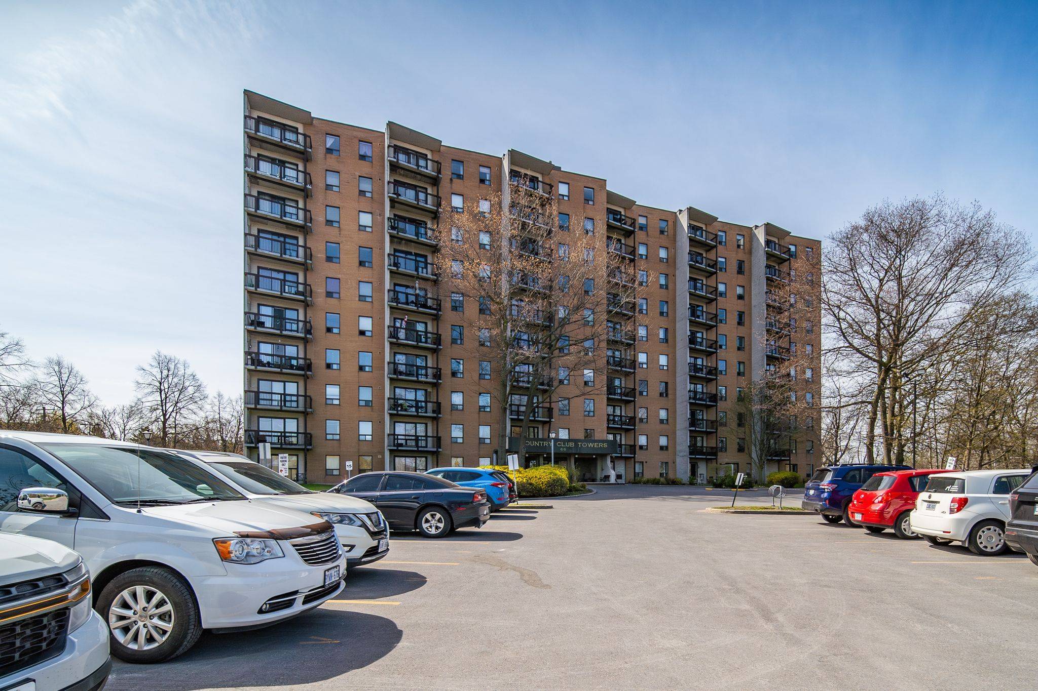 66 Greenview DR #710, Kingston, ON K7M 7C5