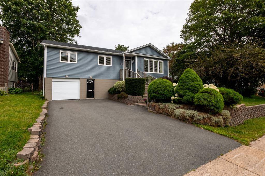 10 Strawberry Marsh Road, St. John's, NL A1B 2V4