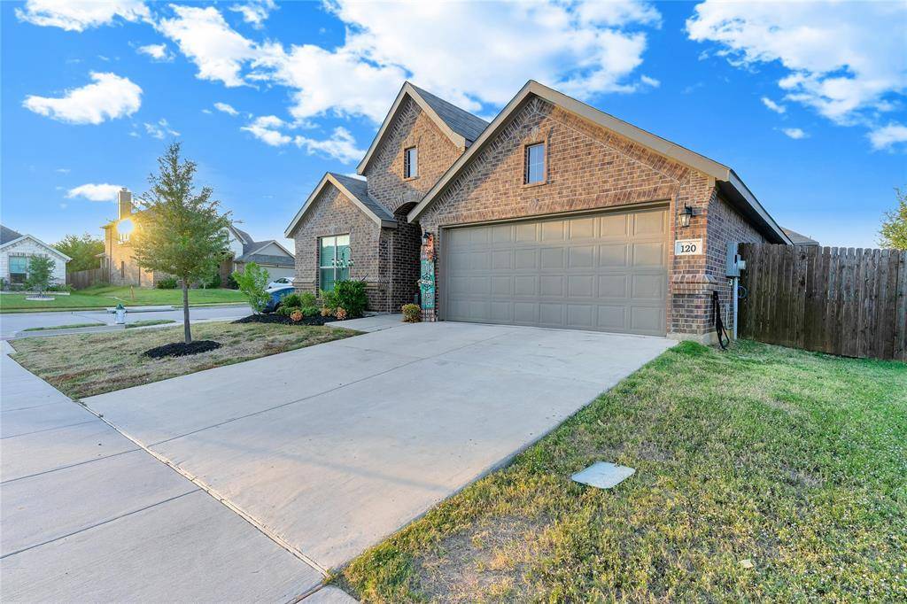120 Cheryl Drive, Keene, TX 76059