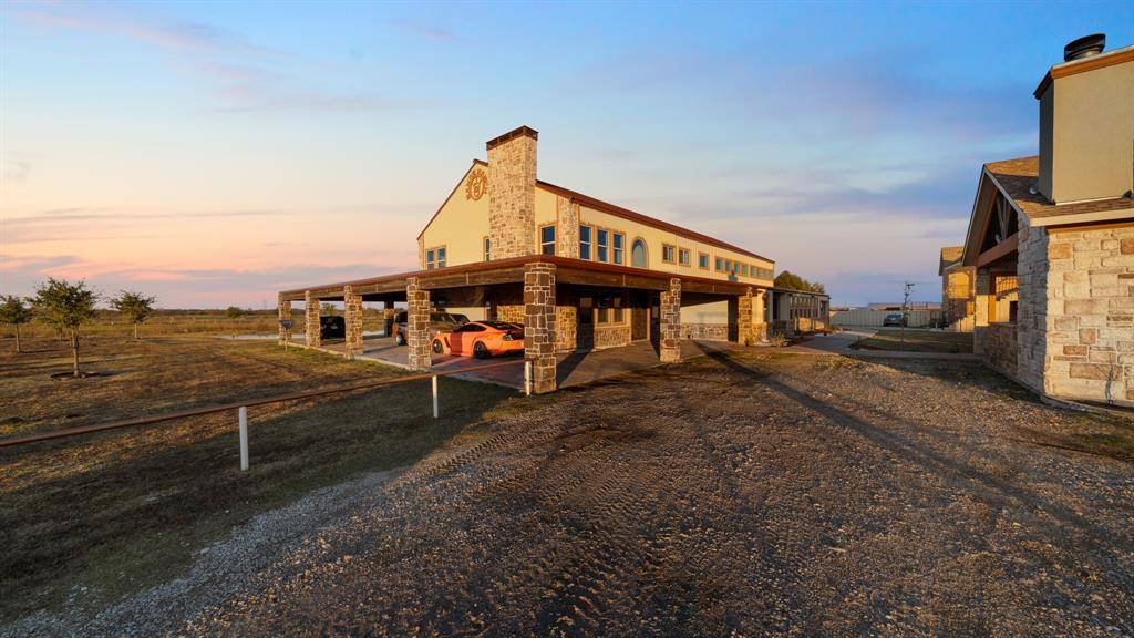 9141 County Road 591, Nevada, TX 75173