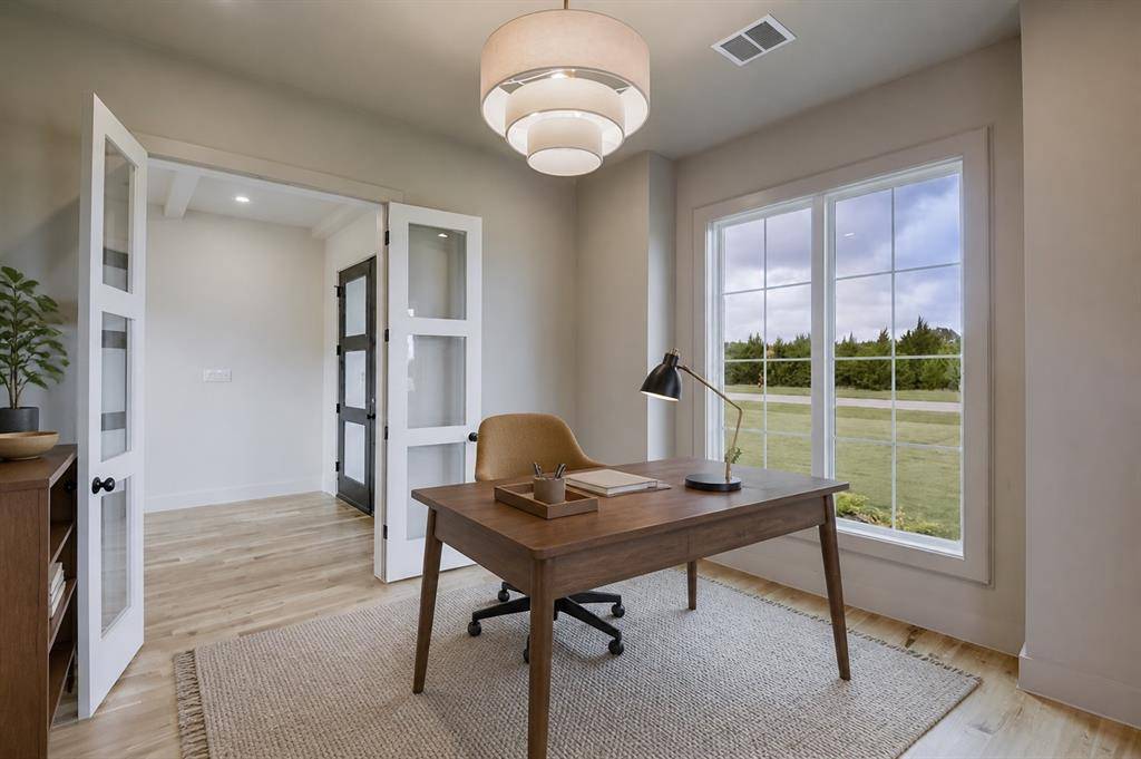 3020 Stonebriar Drive, Waxahachie, TX 75165