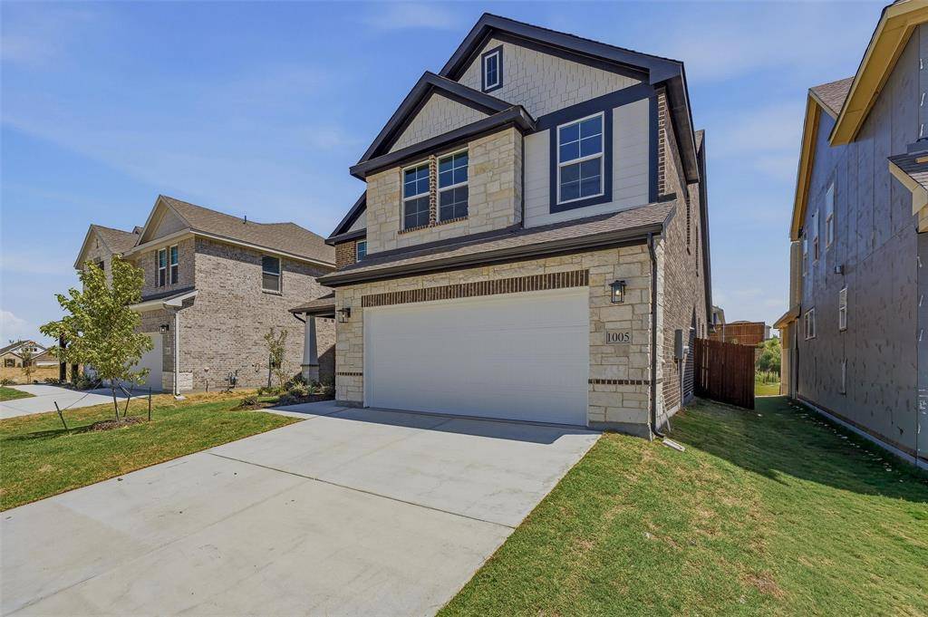 1005 Pecan Tree Lane, Fort Worth, TX 76108