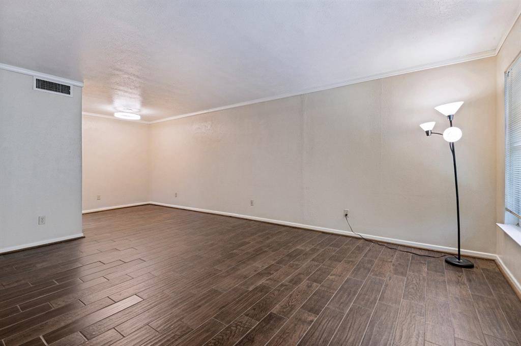 3827 Gilbert Avenue #109, Dallas, TX 75219