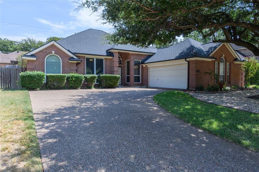 3120 Steve Drive, Hurst, TX 76054