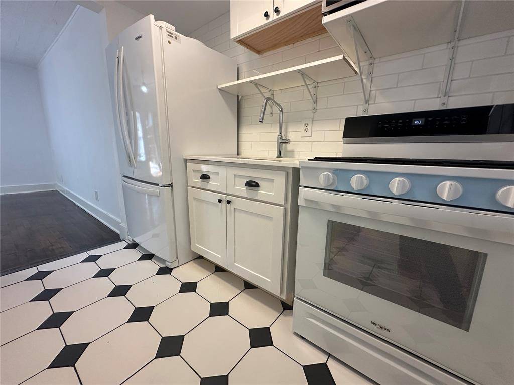 4617 Gaston Avenue #A, Dallas, TX 75246