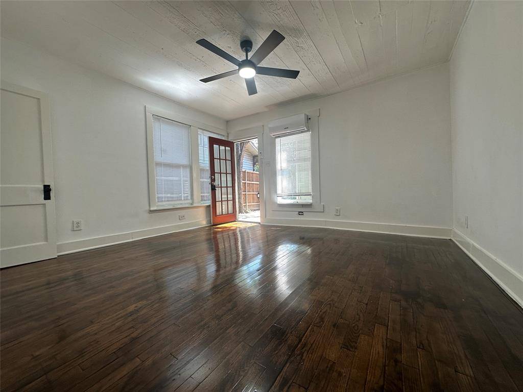 4617 Gaston Avenue #A, Dallas, TX 75246