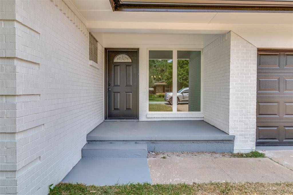 1208 N Grant Drive, Sherman, TX 75092