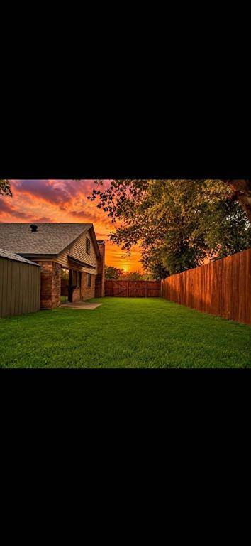 2926 Bonanza Lane, Garland, TX 75042