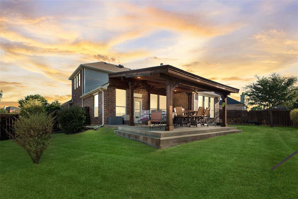 910 Elk Horn Drive, Midlothian, TX 76065