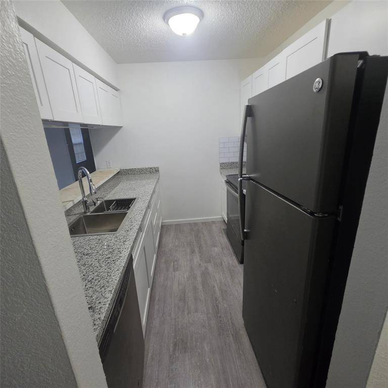 104 N Heights Drive #2, Crowley, TX 76036