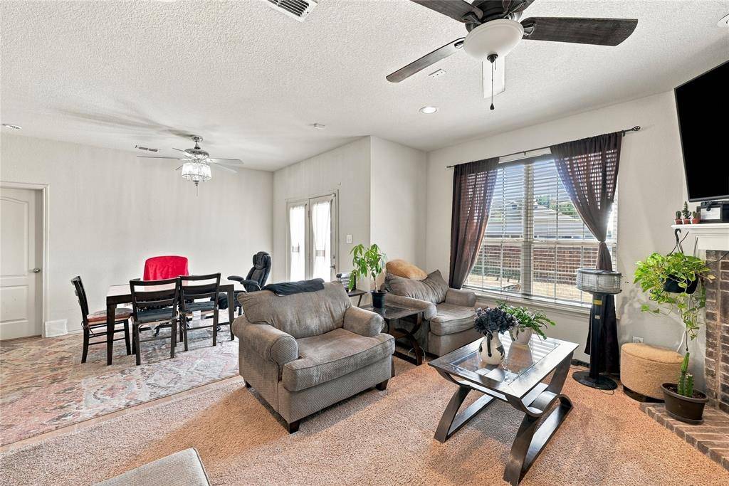202 Belgian Street, Waxahachie, TX 75165