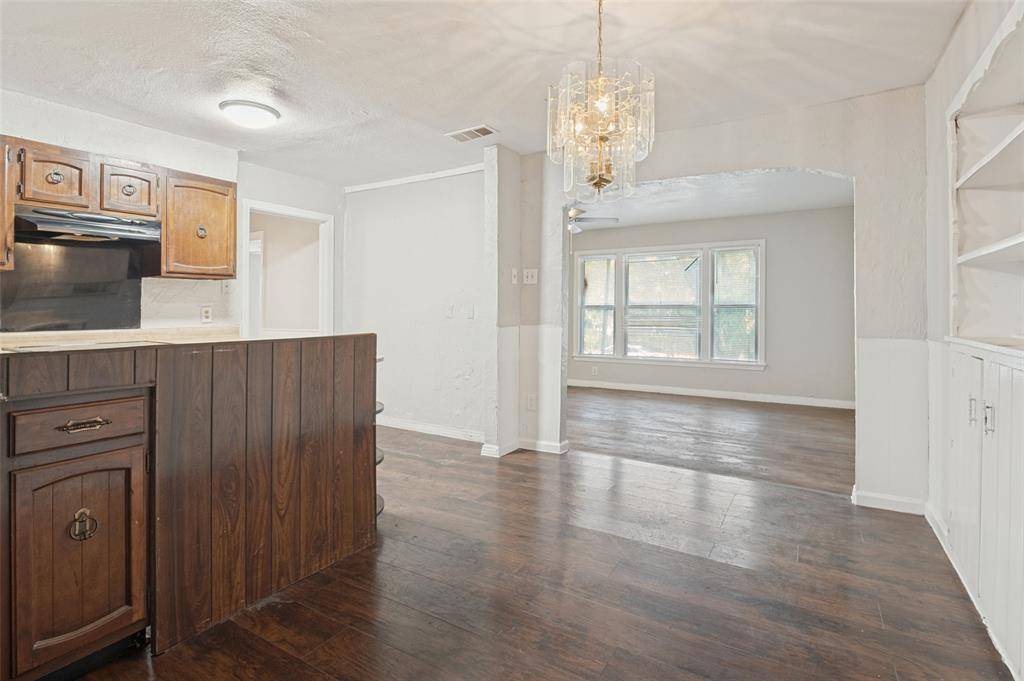 2860 56th Street, Dallas, TX 75241