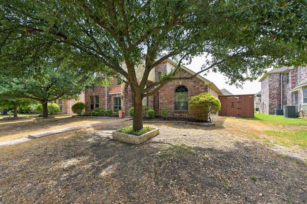14899 Daneway Drive, Frisco, TX 75035