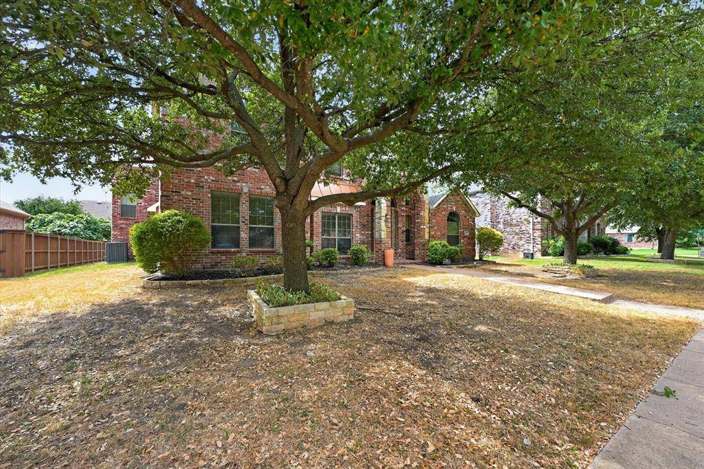 14899 Daneway Drive, Frisco, TX 75035