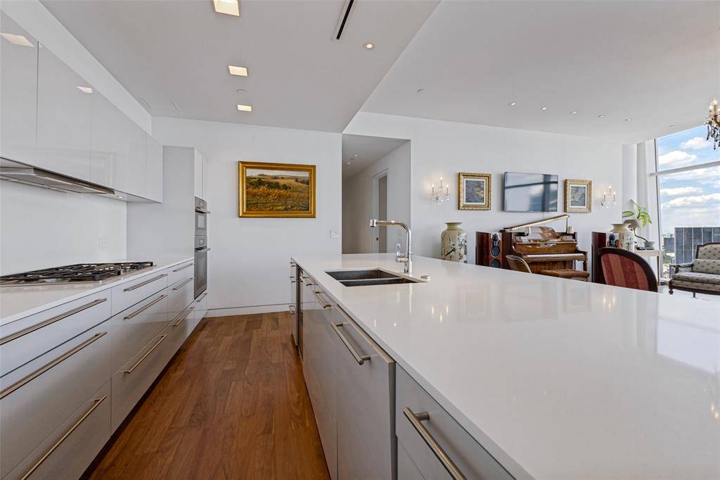1918 Olive Street #2802, Dallas, TX 75201