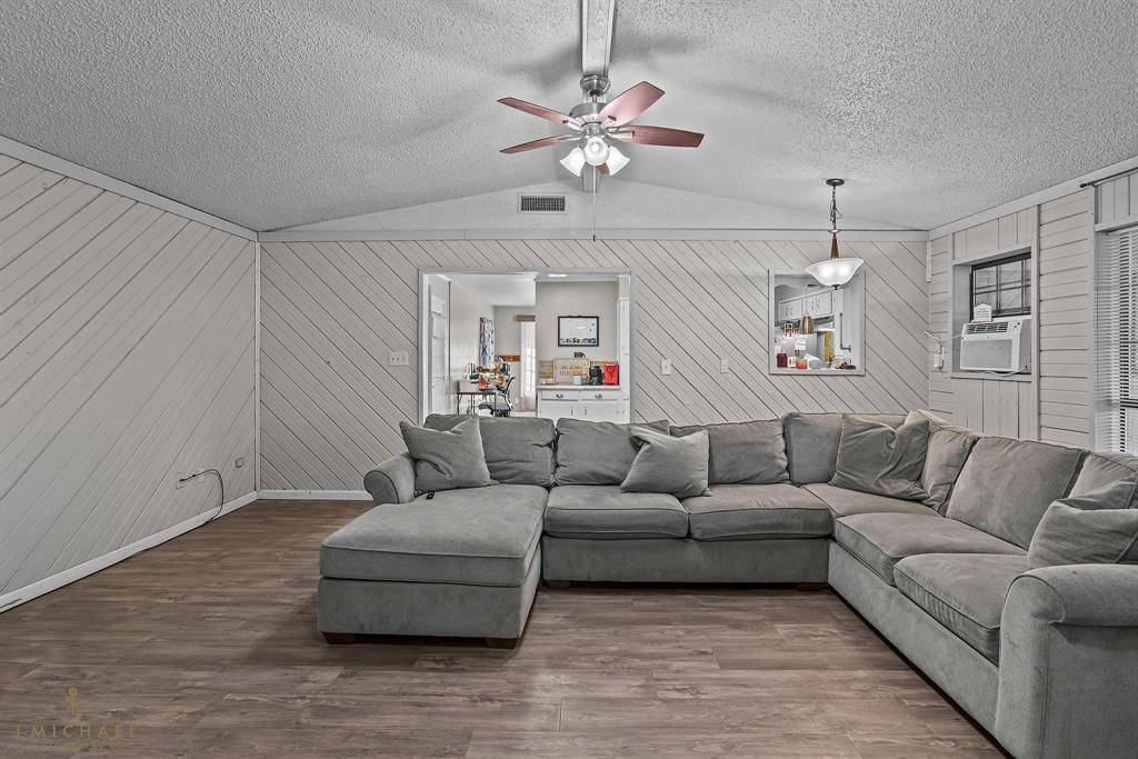 5520 Knollcrest Drive, Shreveport, LA 71129