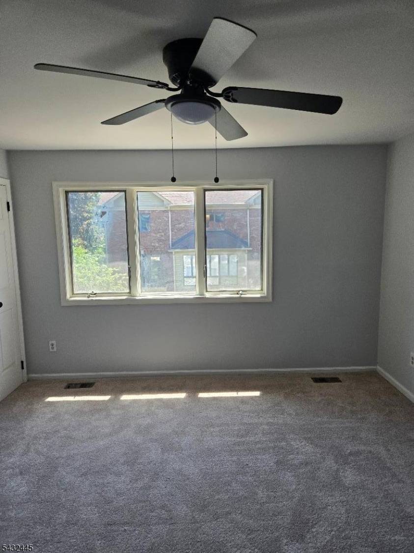 34 Mews Ln, South Orange Village Twp., NJ 07079