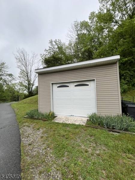 28 Beaver Run Rd, Lafayette Twp., NJ 07848