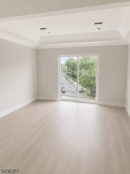 14 Cliff St, Newark City, NJ 07106