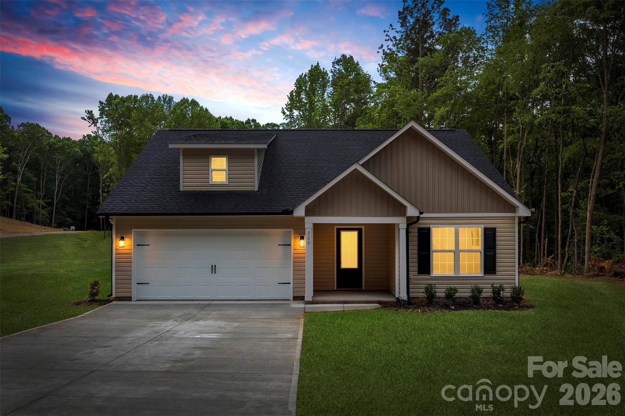 200 Knollwood CIR, Albemarle, NC 28001