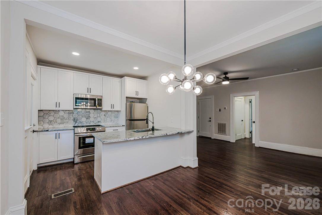 616 Oakland AVE #A, Charlotte, NC 28204