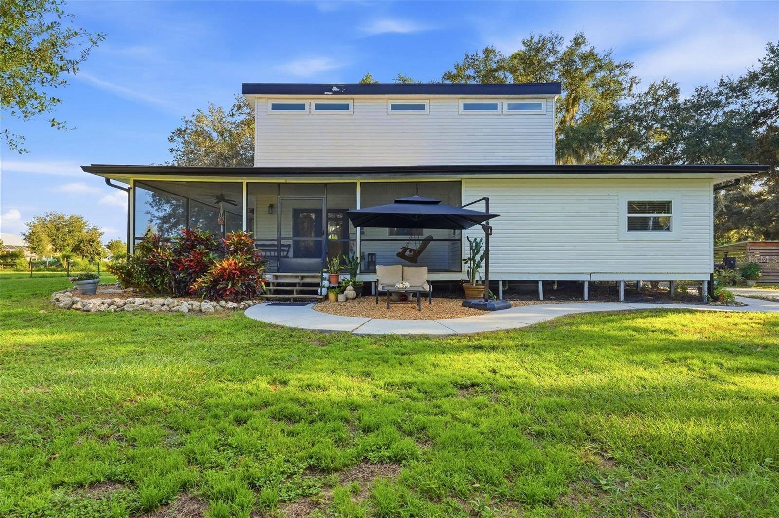 1132 LENA LN, Sarasota, FL 34240