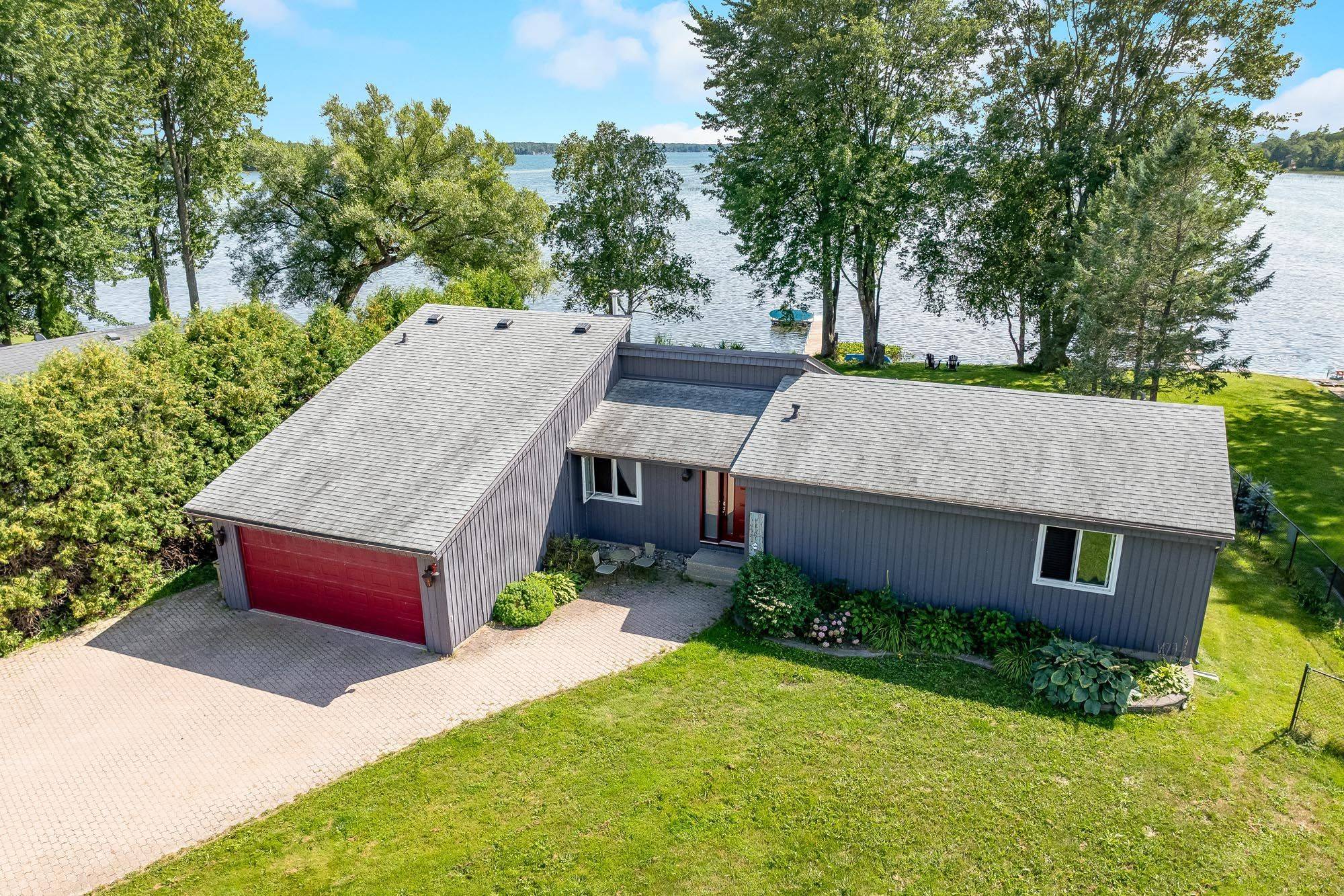 3299 Shoreview DR, Severn, ON L0K 2B0