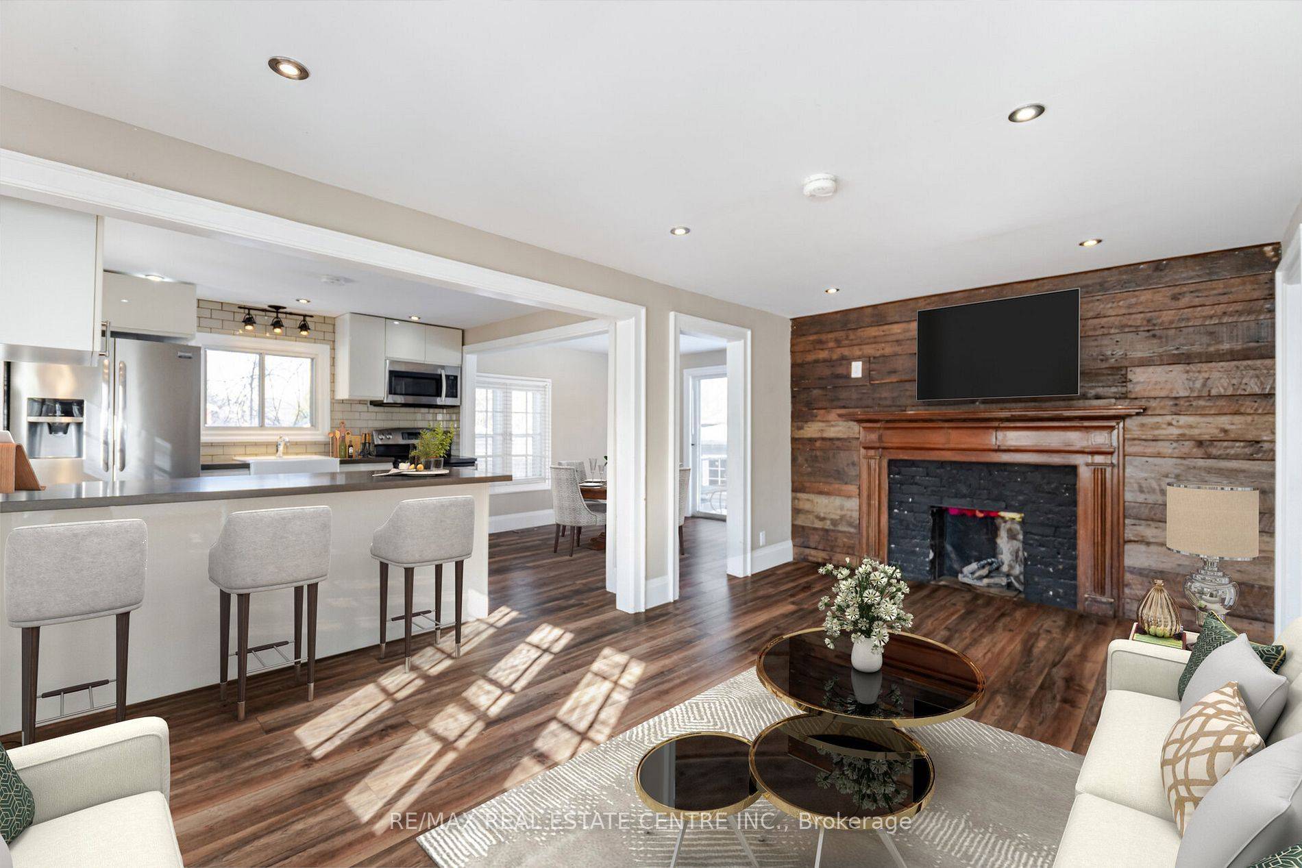 174 Victoria ST, Brampton, ON L6Y 0A6