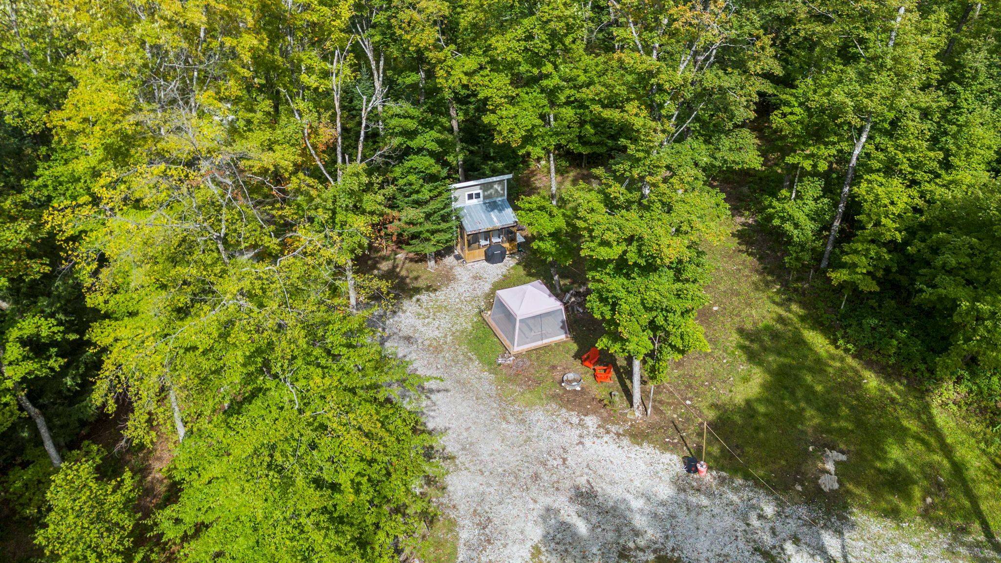 1914 Kennisis Lake RD, Dysart Et Al, ON K0M 1S0