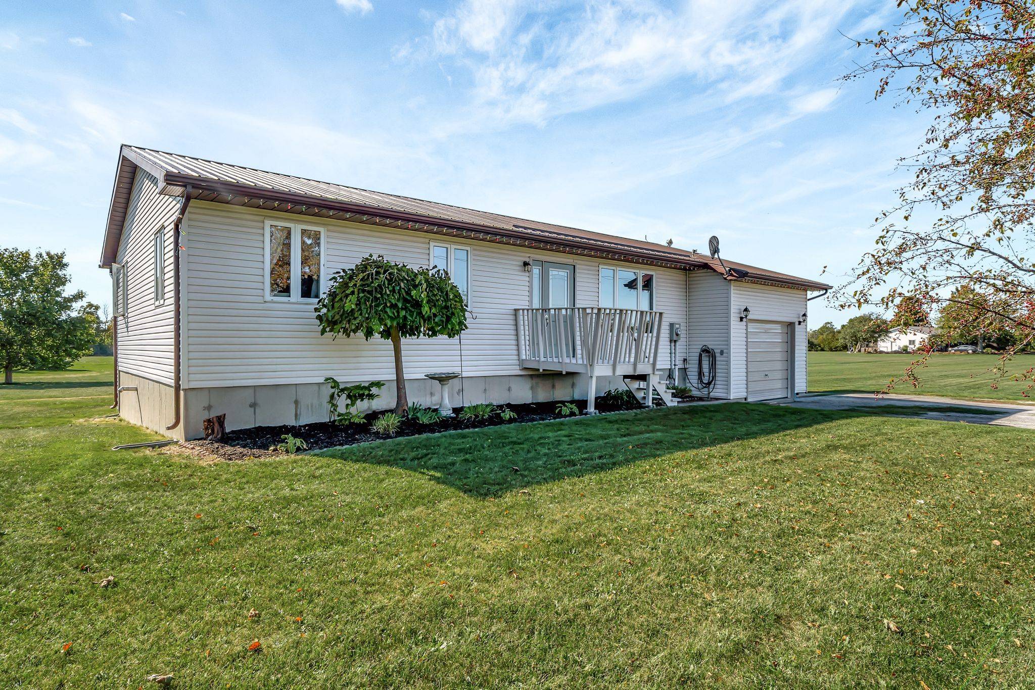 198 Welbanks RD, Prince Edward County, ON K0K 1P0