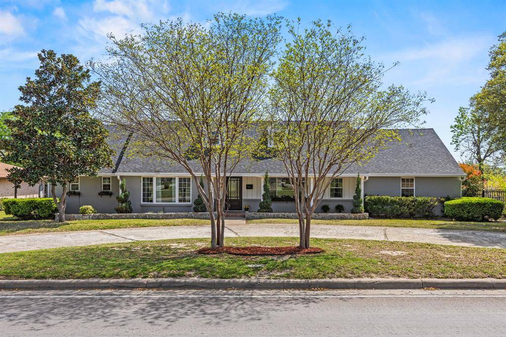 1636 W Red Bird Lane, Dallas, TX 75232