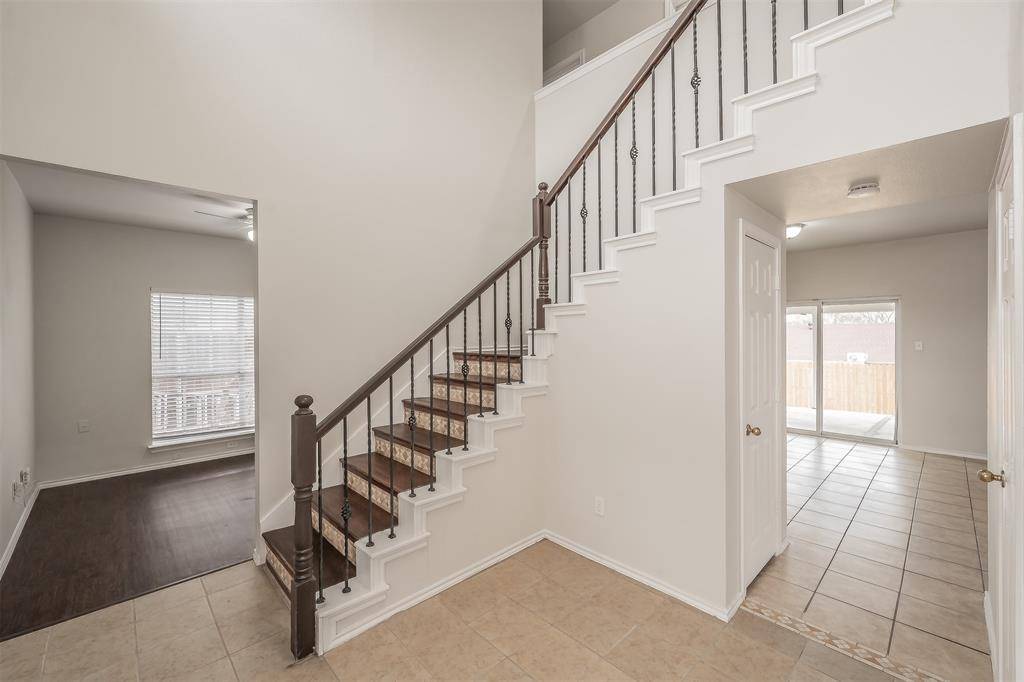 1411 Prentice Street, Arlington, TX 76018