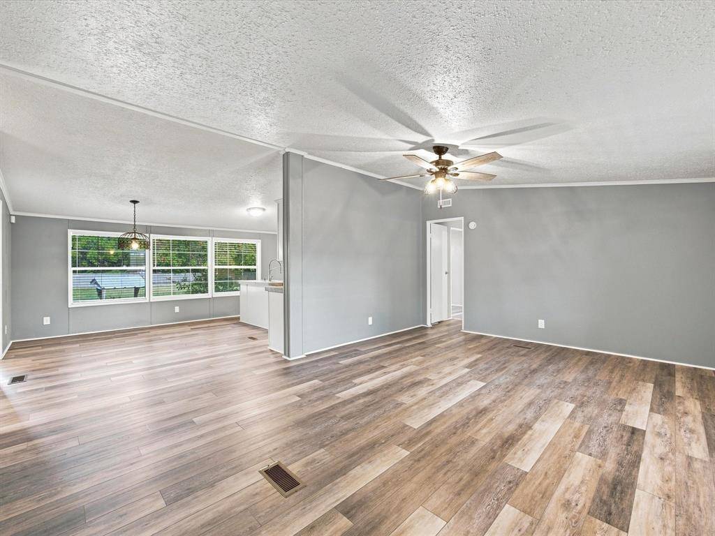 1213 Alliance Boulevard, Rhome, TX 76078