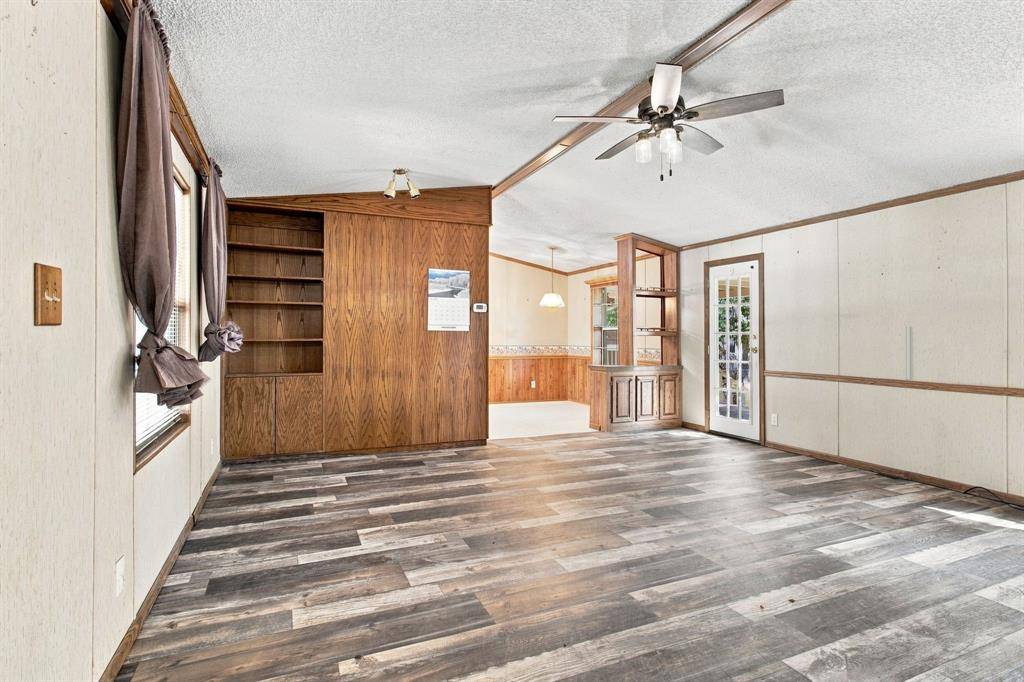 7302 Oak View, Bonham, TX 75418