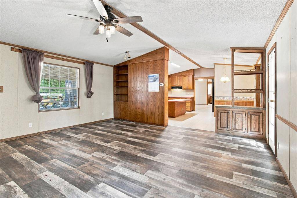 7302 Oak View, Bonham, TX 75418