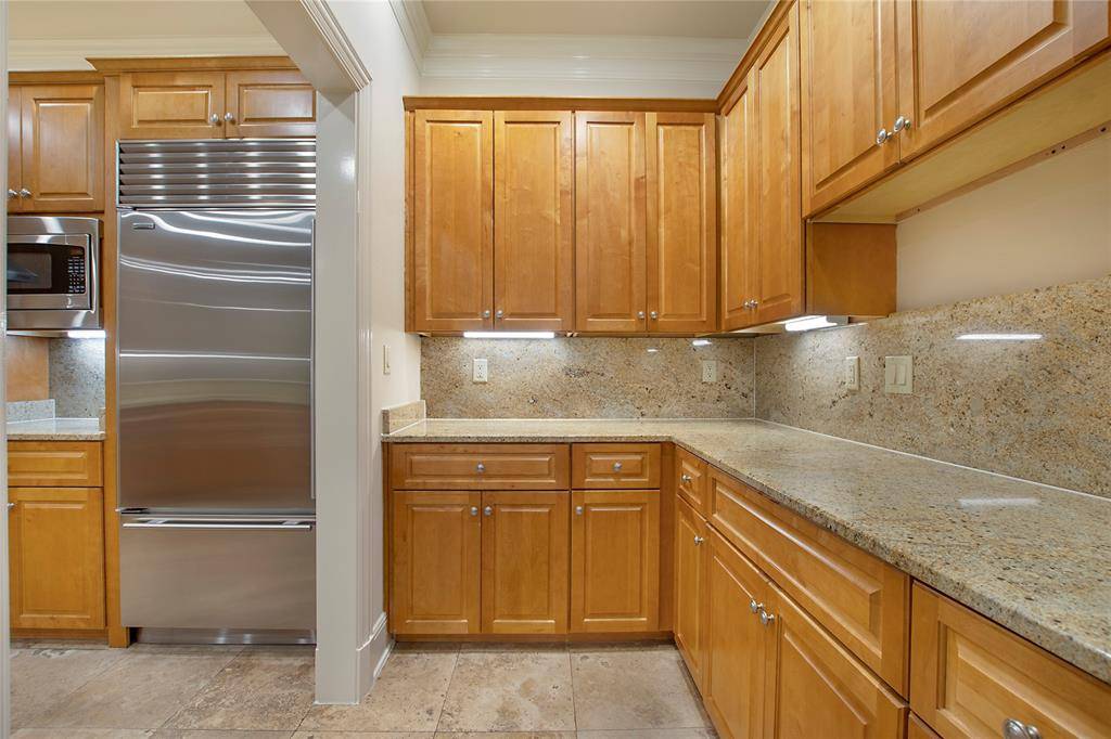 6505 Bandera Avenue #2A, Dallas, TX 75225