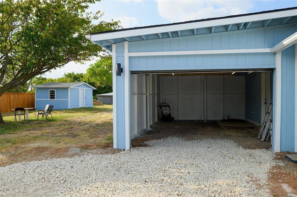 4401 Elementary Drive, Southmayd, TX 76268