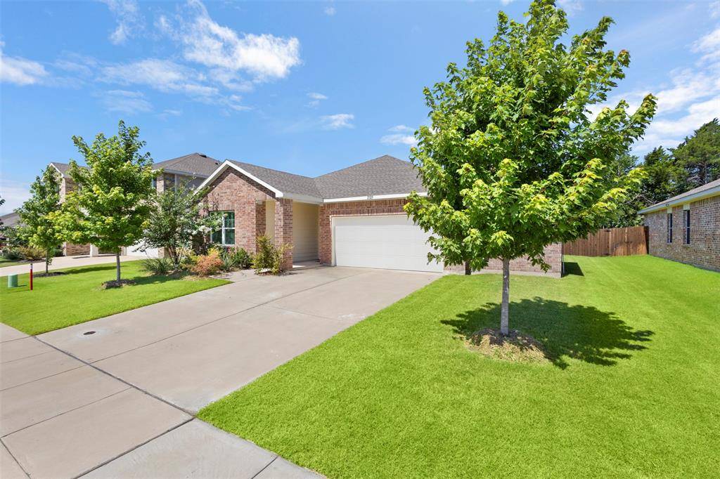 2325 Frio River Road, Glenn Heights, TX 75154