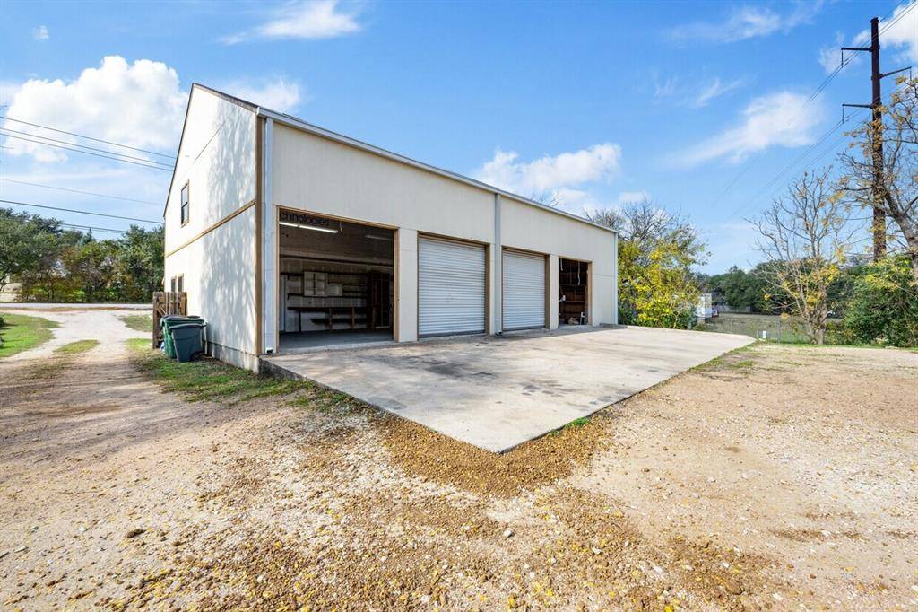 5205 Hudson Bend Road, Austin, TX 78734