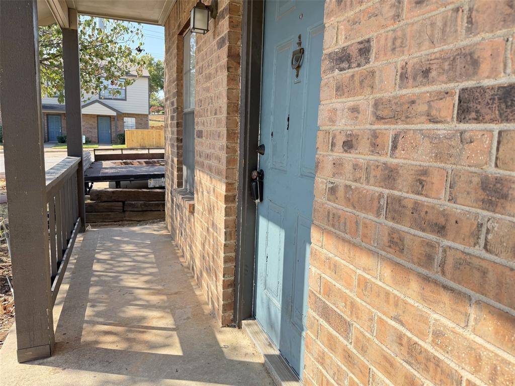 740 W Collins Street, Denton, TX 76201