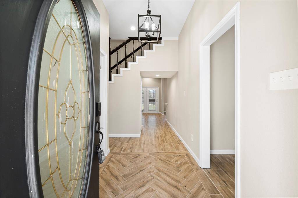894 Tate Street, Mansfield, TX 76063