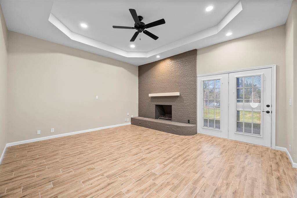 894 Tate Street, Mansfield, TX 76063