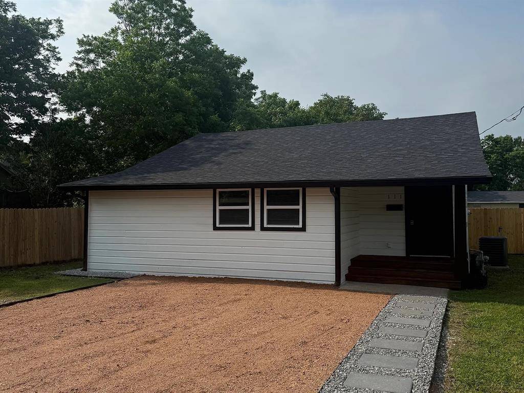 111 E San Antonio Avenue, Cooper, TX 75432